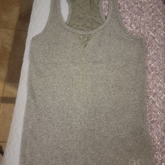 2 Gilly Hicks camisole - Picture 5 of 10